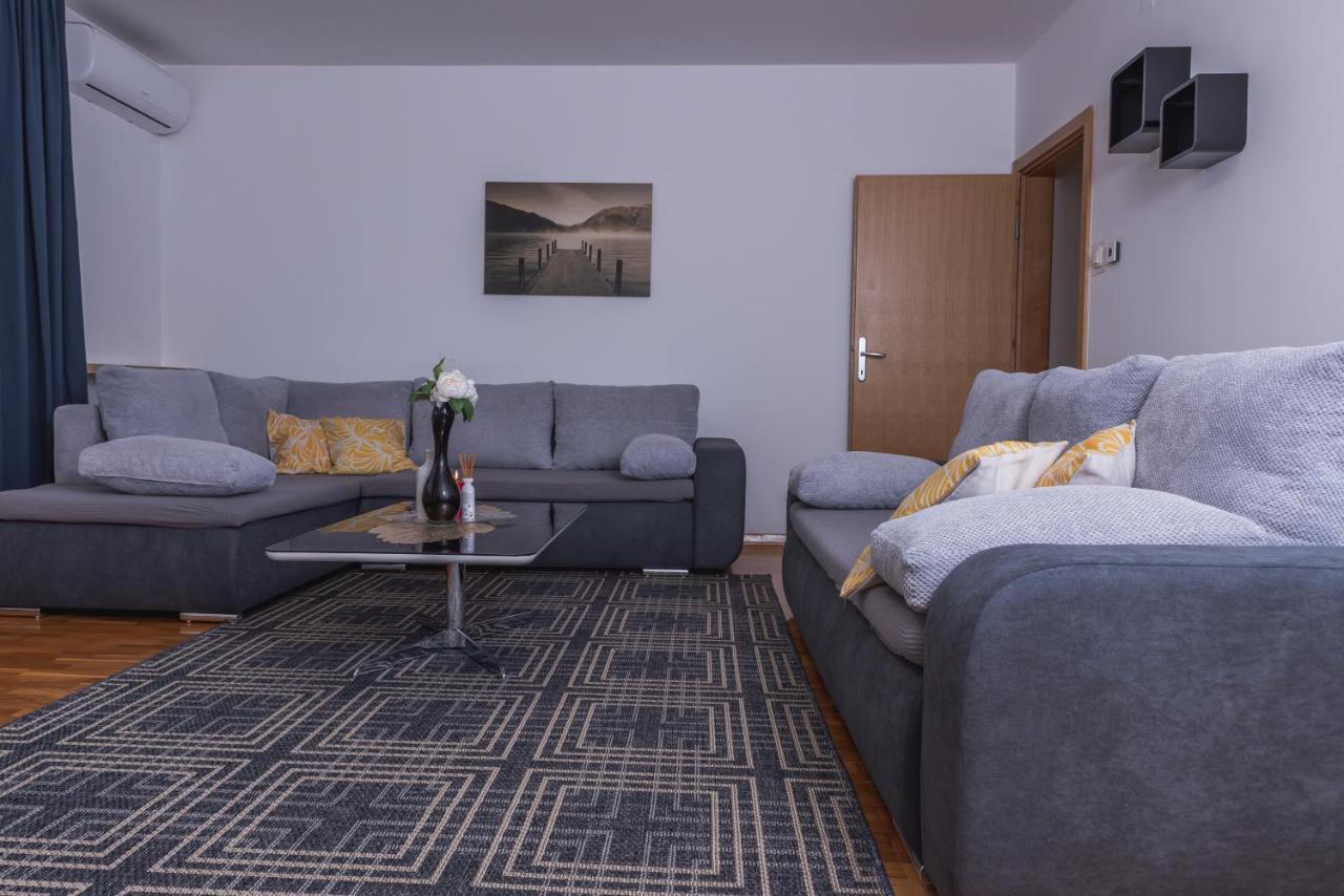 Apartment Check In Zagreb Maksimir-Free Parking ภายนอก รูปภาพ