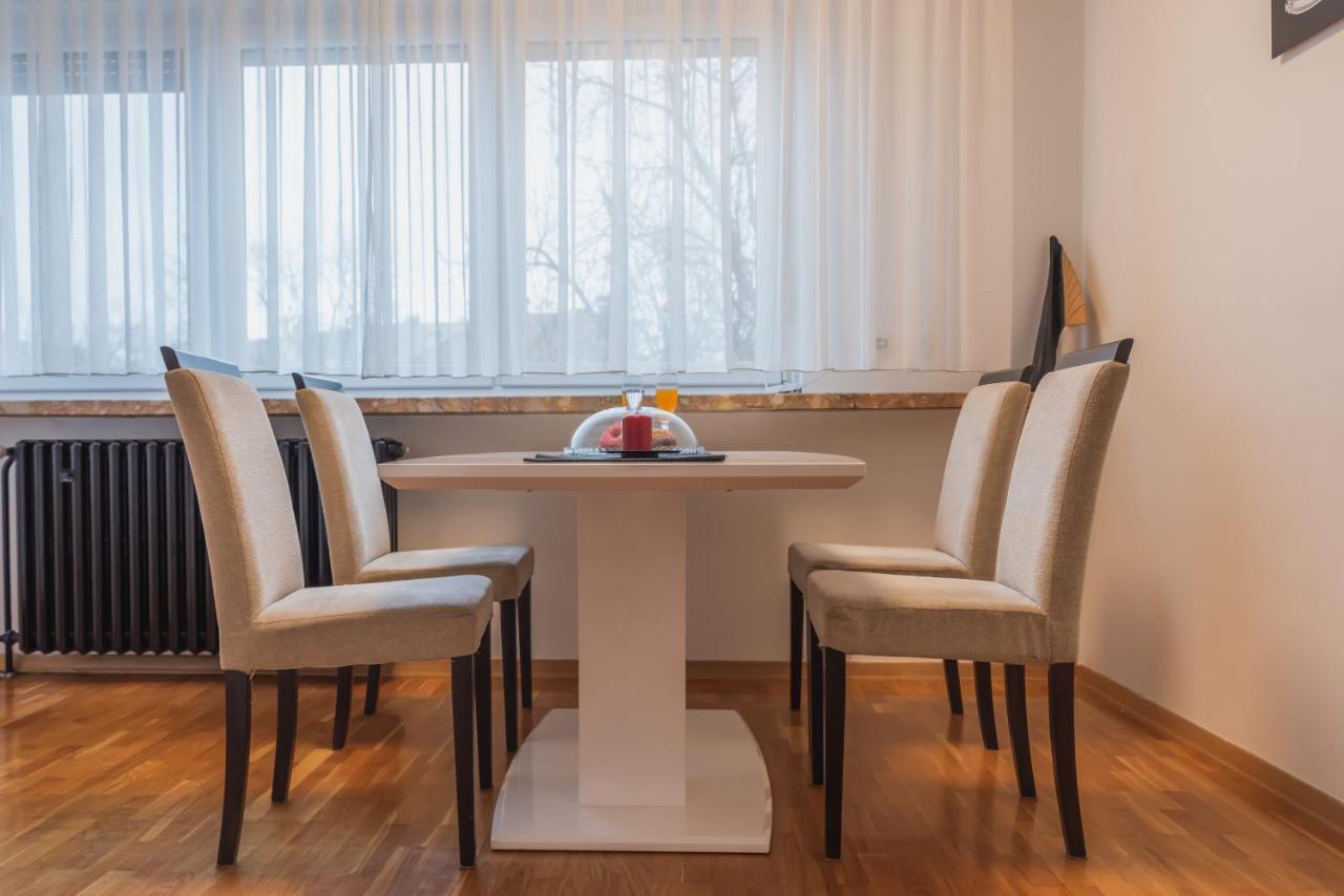 Apartment Check In Zagreb Maksimir-Free Parking ภายนอก รูปภาพ