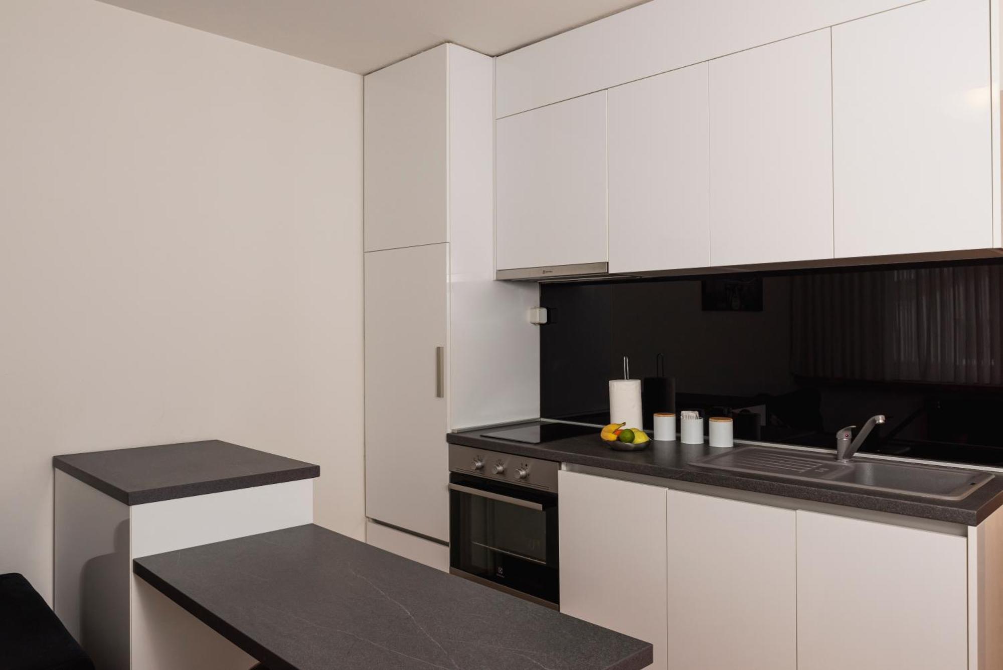 Apartment Check In Zagreb Maksimir-Free Parking ภายนอก รูปภาพ