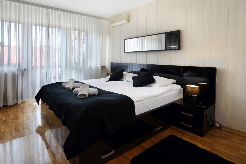 Apartment Check In Zagreb Maksimir-Free Parking ภายนอก รูปภาพ